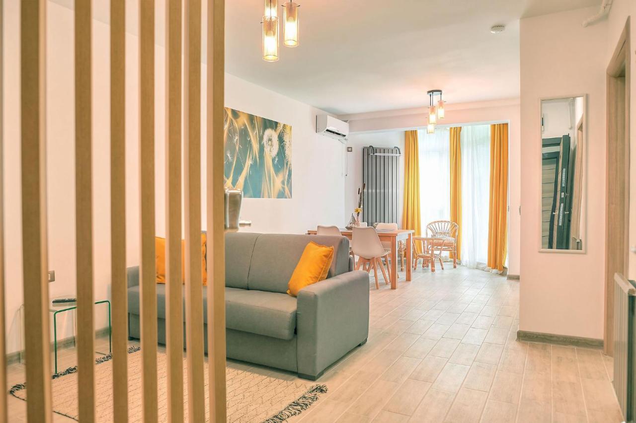 Opal Luxury Apartment 92 Spa N Pool Beach Resort Năvodari Exterior foto